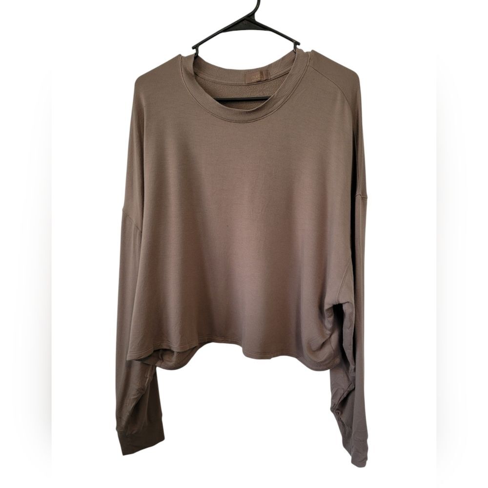 Nuuds Long Sleeve Cropped Lounge Top in Mocha Size Large